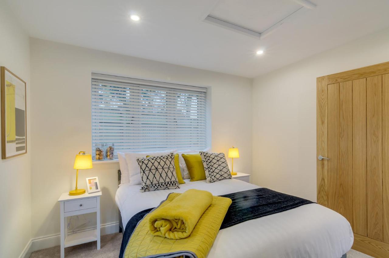 Spacious 6-Bed Home, Near The Norfolk Broads Clippesby Dış mekan fotoğraf