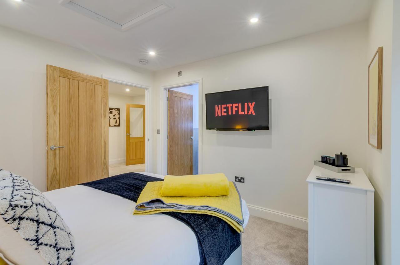 Spacious 6-Bed Home, Near The Norfolk Broads Clippesby Dış mekan fotoğraf